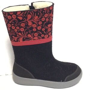 NWT Organic Wool European Girls Purple Boots SU-PER WARM Size 31